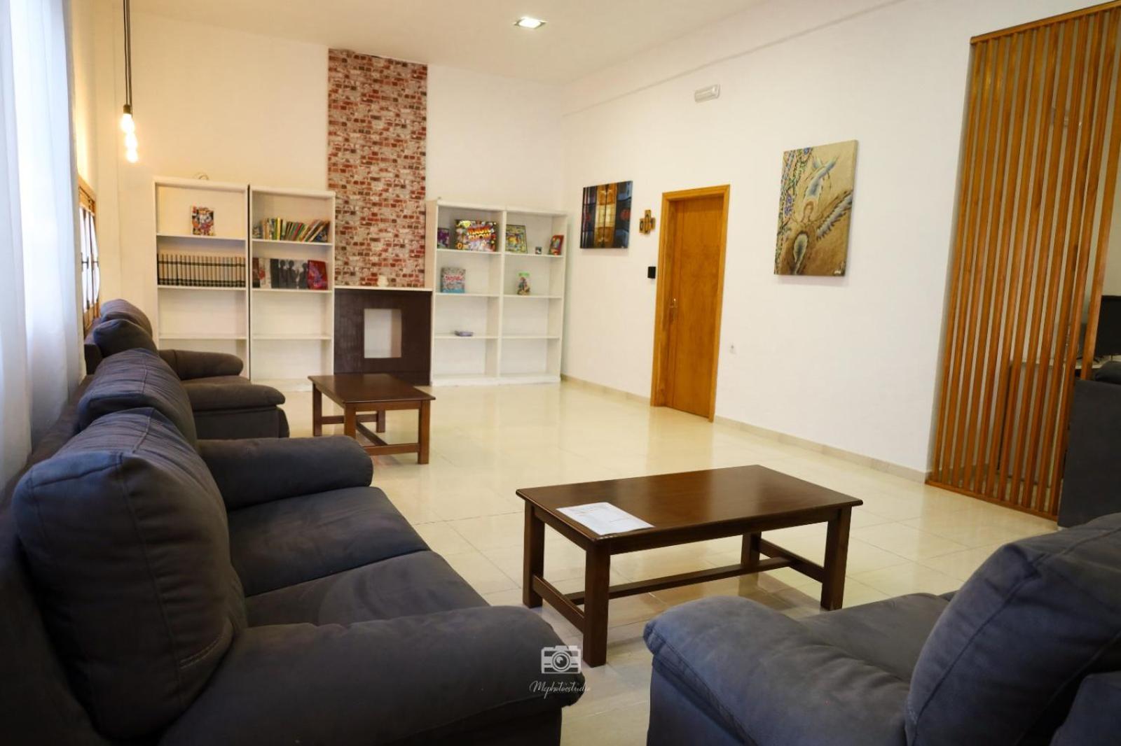 Hospedium Dlj Hostal Ben Nassar Arjona Dış mekan fotoğraf
