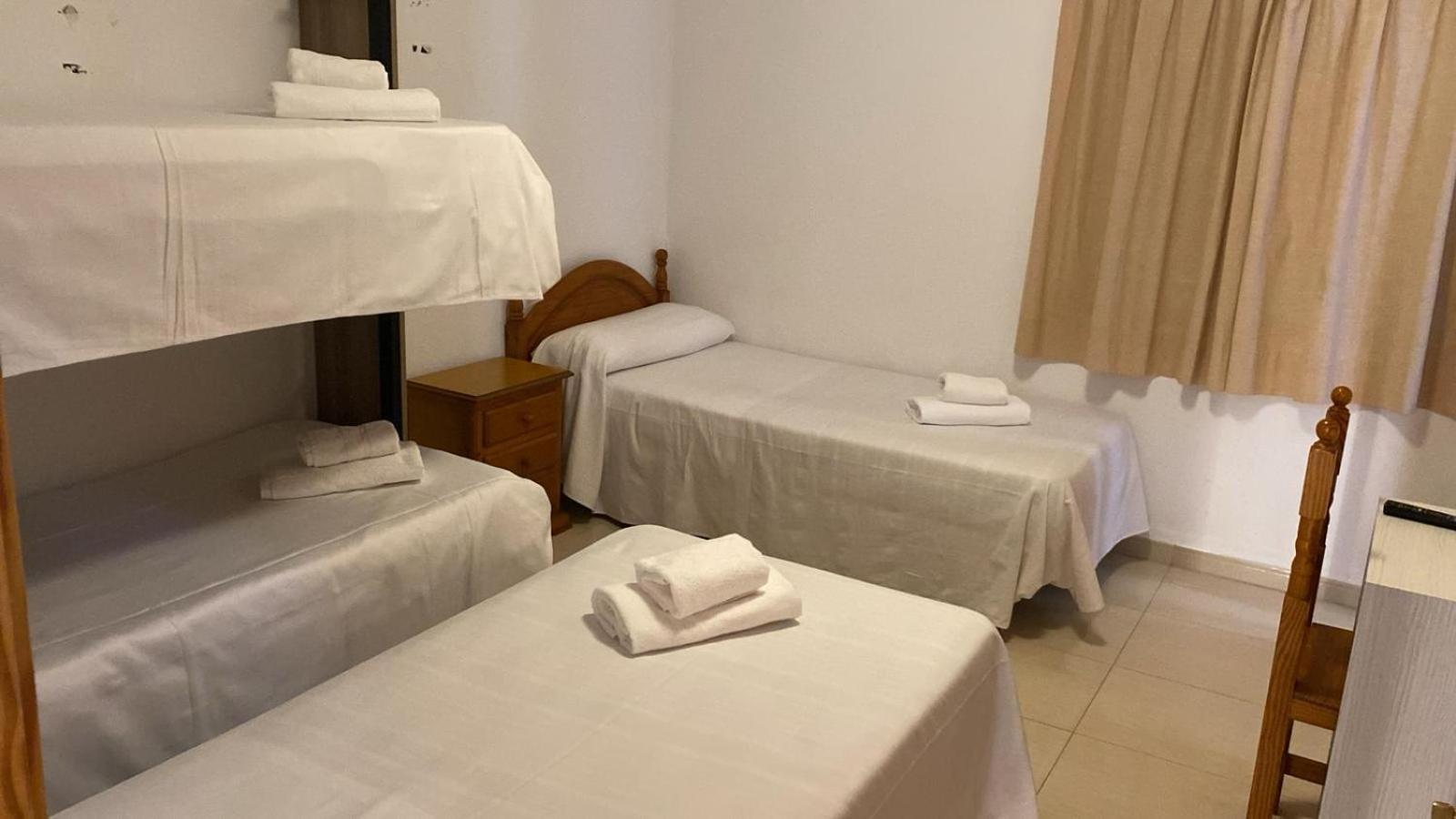 Hospedium Dlj Hostal Ben Nassar Arjona Dış mekan fotoğraf